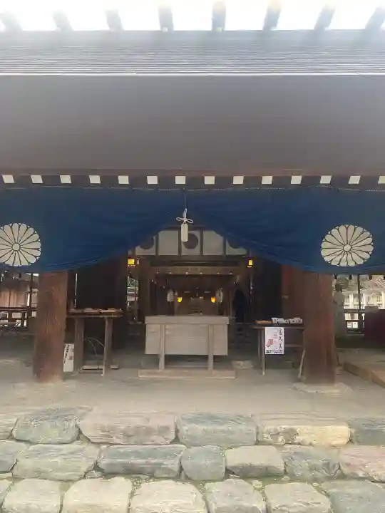 伊曽乃神社の{uncategorized: "未分類", other: "その他", undefined: "問題あり", building: "その他建物", grave: "お墓", sacred_gate: "鳥居", guardian: "狛犬", statue: "像", buddha: "仏像", history: "歴史", nature: "自然", garden: "庭園", animal: "動物", pagoda: "塔", temizu: "手水舎", mountain_gate: "山門・神門", sanctuary: "本殿・本堂", subordinate: "末社・摂社", art: "芸術", scenery: "景色", jizo: "地蔵", ema: "絵馬", goshuin: "御朱印", omikuji: "おみくじ", items: "授与品その他", amulet: "お守り", goshuincho: "御朱印帳", eats: "食事", festival: "お祭り", votive_dance: "神楽", shichigosan: "七五三参", wedding: "結婚式", experience: "体験その他", initially: "初詣", around: "周辺", anti_infection: "感染症対策"}