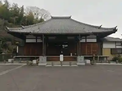 安心院の本殿・本堂