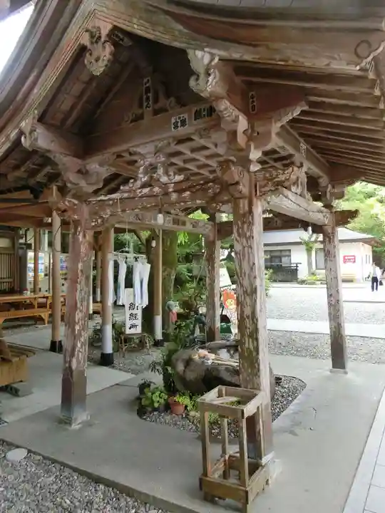 岩本寺の手水舎