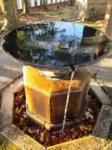 小名浜諏訪神社の手水