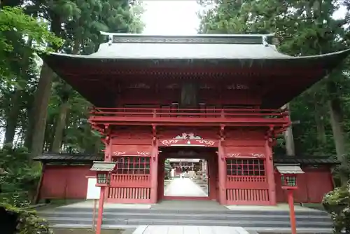 富士山東口本宮 冨士浅間神社の山門・神門