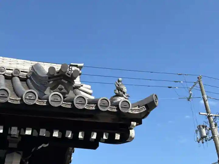 専念寺の{uncategorized: "未分類", other: "その他", undefined: "問題あり", building: "その他建物", grave: "お墓", sacred_gate: "鳥居", guardian: "狛犬", statue: "像", buddha: "仏像", history: "歴史", nature: "自然", garden: "庭園", animal: "動物", pagoda: "塔", temizu: "手水舎", mountain_gate: "山門・神門", sanctuary: "本殿・本堂", subordinate: "末社・摂社", art: "芸術", scenery: "景色", jizo: "地蔵", ema: "絵馬", goshuin: "御朱印", omikuji: "おみくじ", items: "授与品その他", amulet: "お守り", goshuincho: "御朱印帳", eats: "食事", festival: "お祭り", votive_dance: "神楽", shichigosan: "七五三参", wedding: "結婚式", experience: "体験その他", initially: "初詣", around: "周辺", anti_infection: "感染症対策"}