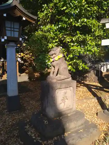 砧三峯神社の狛犬