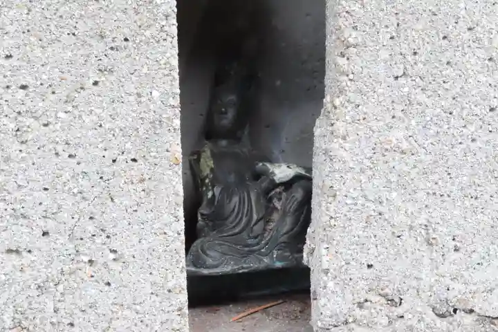 糸碕神社の末社・摂社