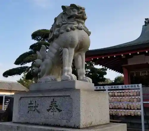 千勝神社の狛犬