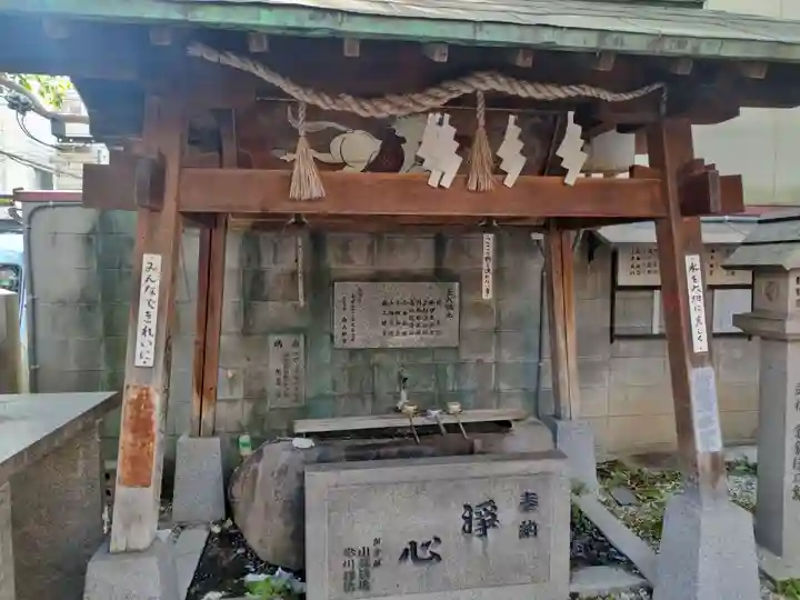 新世界稲荷神社(大阪府)