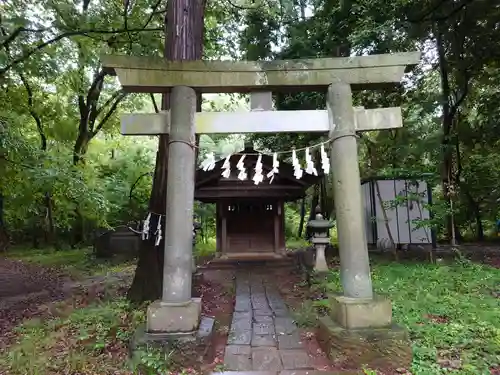 鳩峯八幡神社の末社