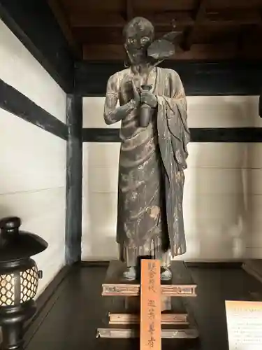 金峯山寺の仏像
