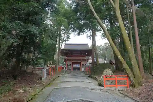 日吉大社の山門