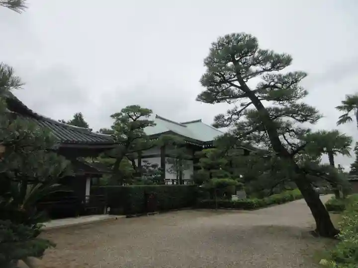中宮寺(奈良県)