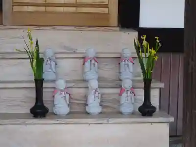 伊勢原 法泉寺の地蔵