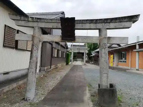 八幡社の鳥居