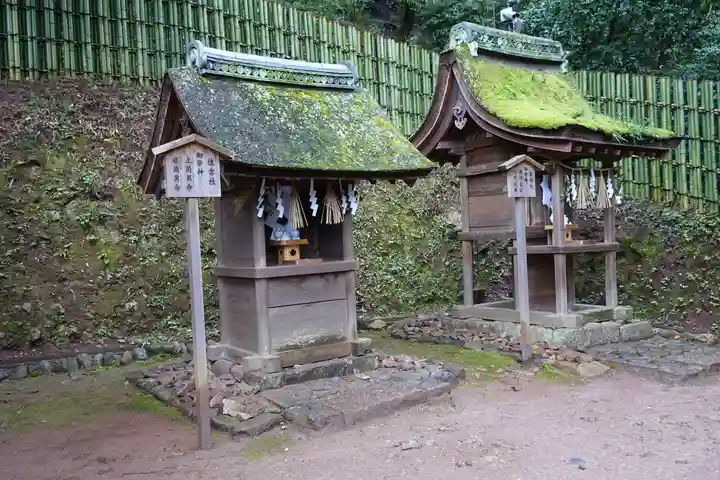 宇治上神社の末社・摂社