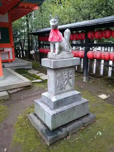 豊栄稲荷神社の狛犬