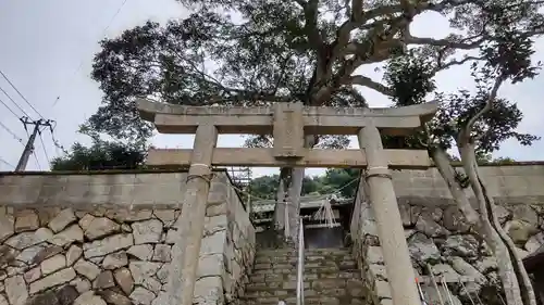 三寳大荒神の鳥居