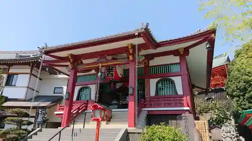 放生寺の本殿・本堂