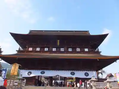善光寺の山門・神門