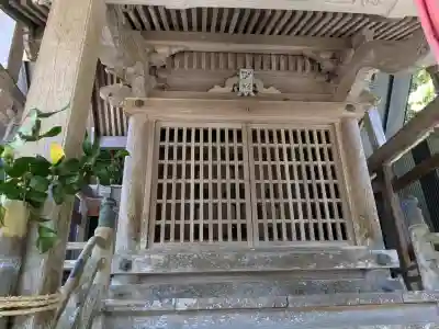 八幡神社の{uncategorized: "未分類", other: "その他", undefined: "問題あり", building: "その他建物", grave: "お墓", sacred_gate: "鳥居", guardian: "狛犬", statue: "像", buddha: "仏像", history: "歴史", nature: "自然", garden: "庭園", animal: "動物", pagoda: "塔", temizu: "手水舎", mountain_gate: "山門・神門", sanctuary: "本殿・本堂", subordinate: "末社・摂社", art: "芸術", scenery: "景色", jizo: "地蔵", ema: "絵馬", goshuin: "御朱印", omikuji: "おみくじ", items: "授与品その他", amulet: "お守り", goshuincho: "御朱印帳", eats: "食事", festival: "お祭り", votive_dance: "神楽", shichigosan: "七五三参", wedding: "結婚式", experience: "体験その他", initially: "初詣", around: "周辺", anti_infection: "感染症対策"}