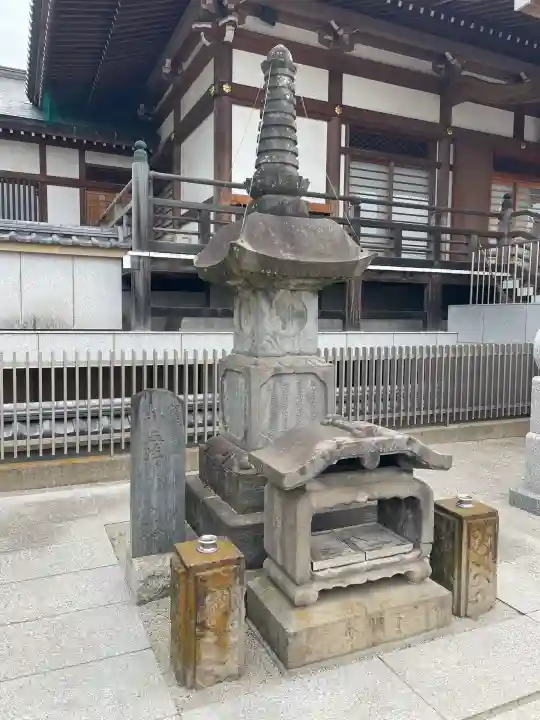 多聞寺の{uncategorized: "未分類", other: "その他", undefined: "問題あり", building: "その他建物", grave: "お墓", sacred_gate: "鳥居", guardian: "狛犬", statue: "像", buddha: "仏像", history: "歴史", nature: "自然", garden: "庭園", animal: "動物", pagoda: "塔", temizu: "手水舎", mountain_gate: "山門・神門", sanctuary: "本殿・本堂", subordinate: "末社・摂社", art: "芸術", scenery: "景色", jizo: "地蔵", ema: "絵馬", goshuin: "御朱印", omikuji: "おみくじ", items: "授与品その他", amulet: "お守り", goshuincho: "御朱印帳", eats: "食事", festival: "お祭り", votive_dance: "神楽", shichigosan: "七五三参", wedding: "結婚式", experience: "体験その他", initially: "初詣", around: "周辺", anti_infection: "感染症対策"}
