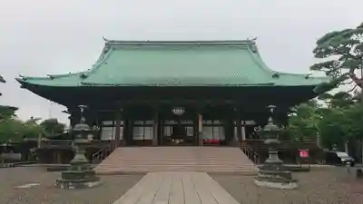 護国寺の本殿・本堂