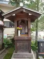 堂之前不動尊(岐阜県)