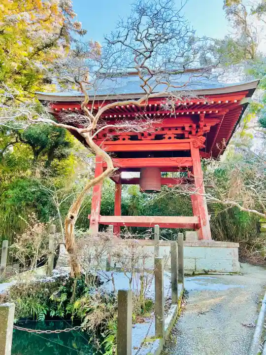 清水寺の{uncategorized: "未分類", other: "その他", undefined: "問題あり", building: "その他建物", grave: "お墓", sacred_gate: "鳥居", guardian: "狛犬", statue: "像", buddha: "仏像", history: "歴史", nature: "自然", garden: "庭園", animal: "動物", pagoda: "塔", temizu: "手水舎", mountain_gate: "山門・神門", sanctuary: "本殿・本堂", subordinate: "末社・摂社", art: "芸術", scenery: "景色", jizo: "地蔵", ema: "絵馬", goshuin: "御朱印", omikuji: "おみくじ", items: "授与品その他", amulet: "お守り", goshuincho: "御朱印帳", eats: "食事", festival: "お祭り", votive_dance: "神楽", shichigosan: "七五三参", wedding: "結婚式", experience: "体験その他", initially: "初詣", around: "周辺", anti_infection: "感染症対策"}