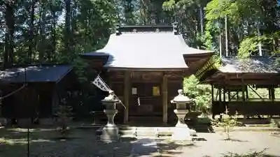 千本神社の本殿