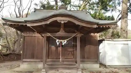 兜神社の本殿