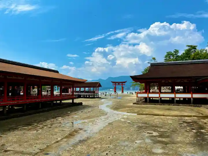 厳島神社(広島県)