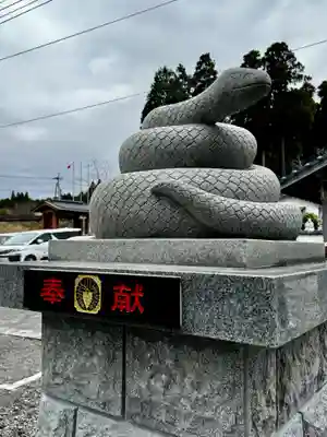 阿蘇白水龍神權現～白蛇神社～(熊本県)