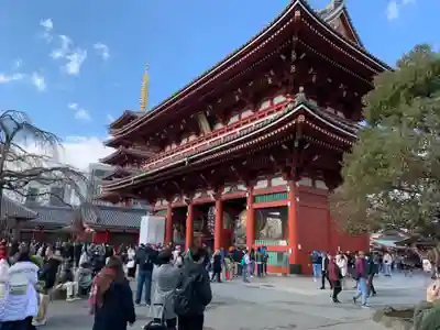 浅草寺の山門・神門
