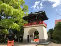荒井神社の山門・神門