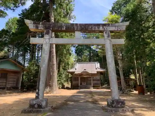 瀧口神社の鳥居