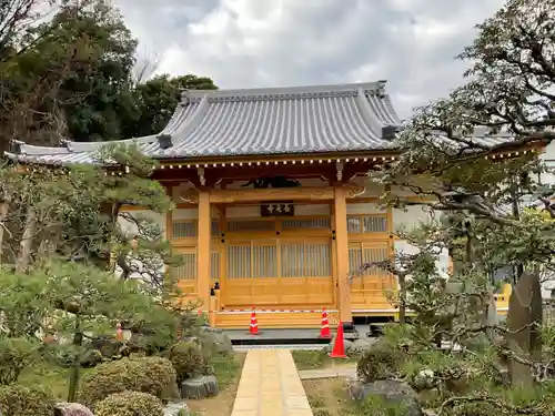 長光寺の本殿・本堂
