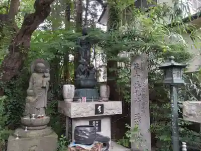 玉眞院玉川大師の仏像