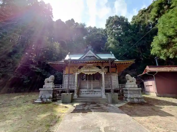 白山神社の狛犬