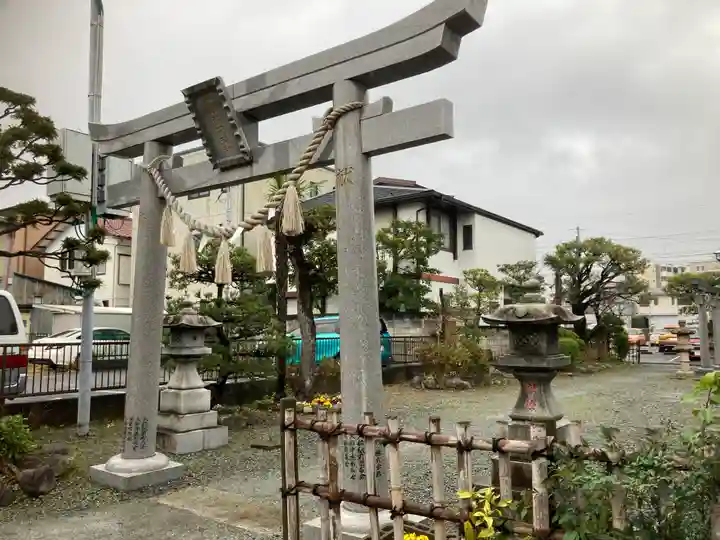 山蒼稲荷神社(神奈川県)