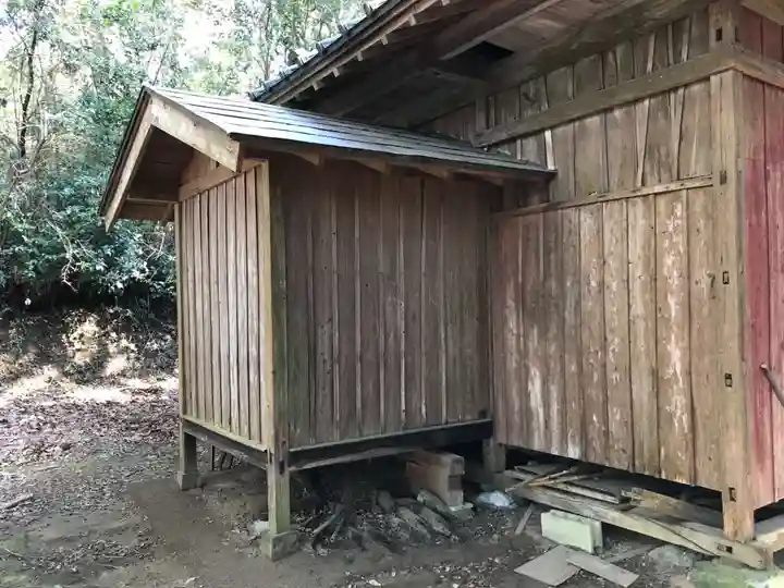 高根神社のその他建物