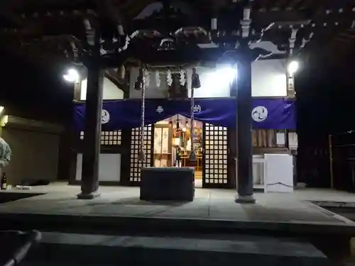 八幡神社の本殿・本堂