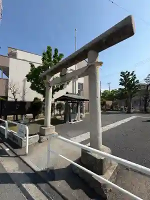 東葛西八雲神社(水神社)の鳥居