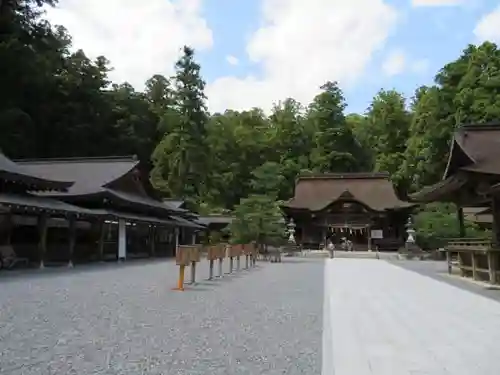 小國神社の本殿・本堂