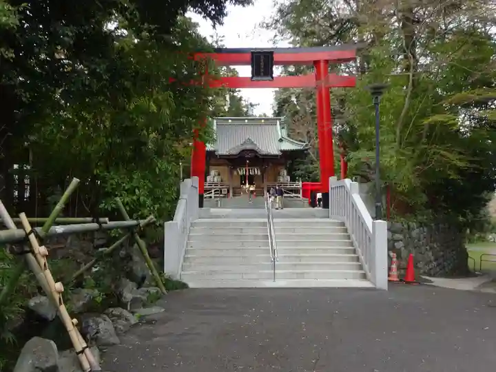 白笹稲荷神社の鳥居
