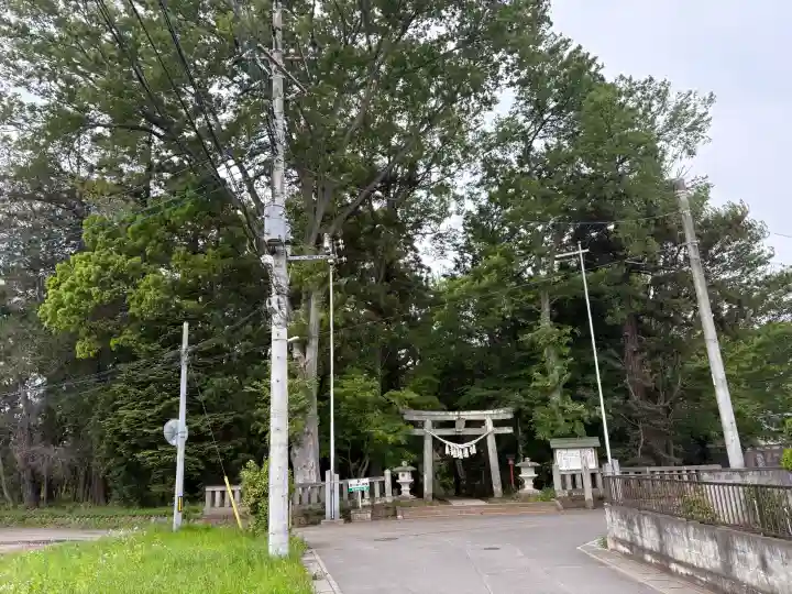 間々田八幡宮の{uncategorized: "未分類", other: "その他", undefined: "問題あり", building: "その他建物", grave: "お墓", sacred_gate: "鳥居", guardian: "狛犬", statue: "像", buddha: "仏像", history: "歴史", nature: "自然", garden: "庭園", animal: "動物", pagoda: "塔", temizu: "手水舎", mountain_gate: "山門・神門", sanctuary: "本殿・本堂", subordinate: "末社・摂社", art: "芸術", scenery: "景色", jizo: "地蔵", ema: "絵馬", goshuin: "御朱印", omikuji: "おみくじ", items: "授与品その他", amulet: "お守り", goshuincho: "御朱印帳", eats: "食事", festival: "お祭り", votive_dance: "神楽", shichigosan: "七五三参", wedding: "結婚式", experience: "体験その他", initially: "初詣", around: "周辺", anti_infection: "感染症対策"}