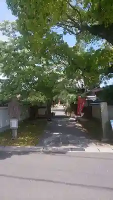 井際山 如意輪寺の山門・神門