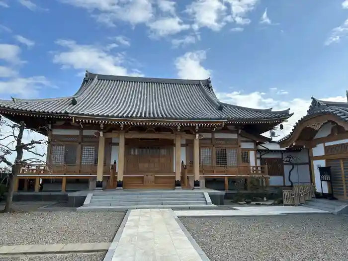 宝帒寺の本殿