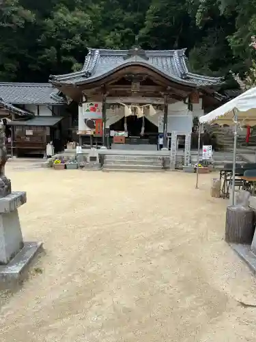 石上布都魂神社(岡山県)