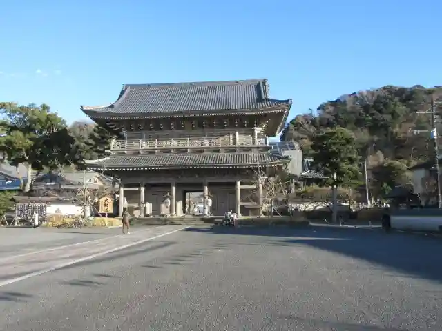 光明寺の山門・神門