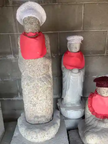 庄中観音堂の地蔵