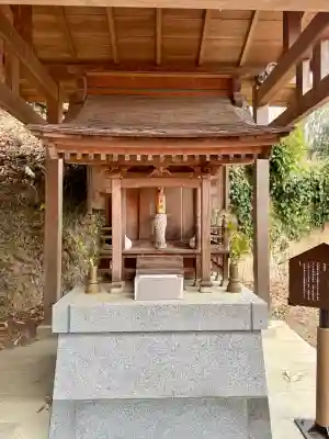 妙圓寺の{uncategorized: "未分類", other: "その他", undefined: "問題あり", building: "その他建物", grave: "お墓", sacred_gate: "鳥居", guardian: "狛犬", statue: "像", buddha: "仏像", history: "歴史", nature: "自然", garden: "庭園", animal: "動物", pagoda: "塔", temizu: "手水舎", mountain_gate: "山門・神門", sanctuary: "本殿・本堂", subordinate: "末社・摂社", art: "芸術", scenery: "景色", jizo: "地蔵", ema: "絵馬", goshuin: "御朱印", omikuji: "おみくじ", items: "授与品その他", amulet: "お守り", goshuincho: "御朱印帳", eats: "食事", festival: "お祭り", votive_dance: "神楽", shichigosan: "七五三参", wedding: "結婚式", experience: "体験その他", initially: "初詣", around: "周辺", anti_infection: "感染症対策"}