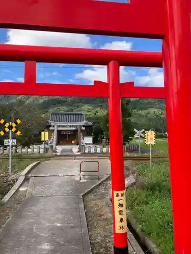 稲生神社の建物その他